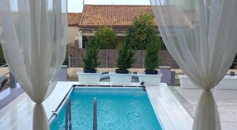 House with pool | Pet-friendly — photo 3