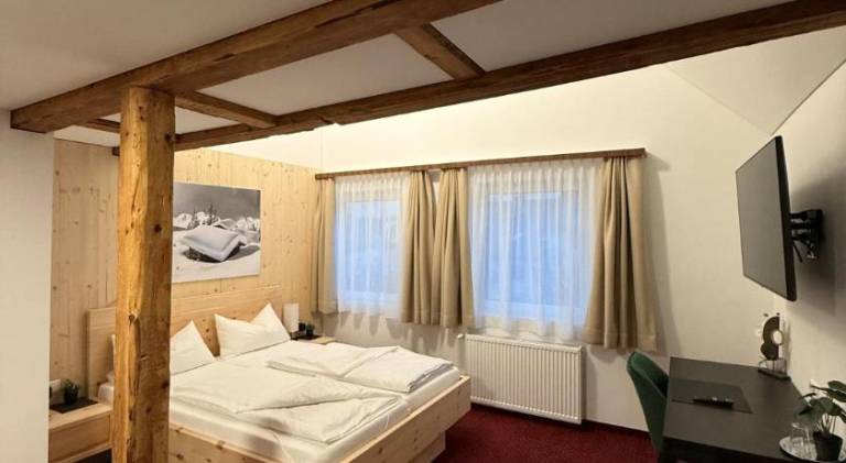 Hotel Pension Lowen nahe Feldkirch - gunstige Zimmer fur Urlauber, Firmen und Monteure in Feldkirch