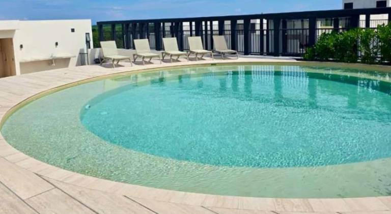 Lovely vacation home with pool | Pets are welcome — photo 2