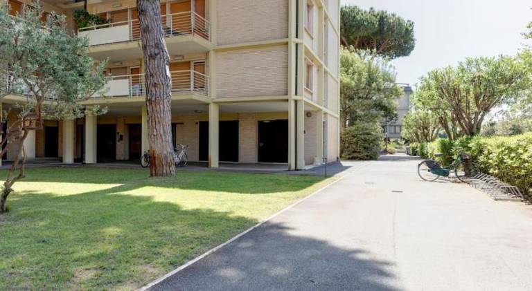 Holiday apartment with 2 rooms for 6 persons — photo 4
