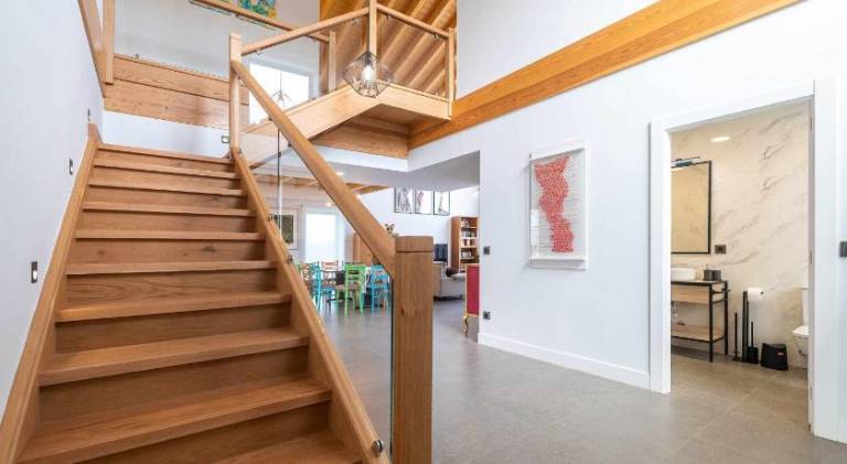 Fully equipped vacation home with yard, private pool & hot tub | Suitable for remote work | Pets are welcome — photo 5