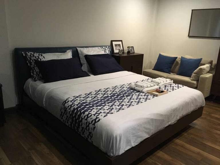 Privatzimmer Thung Maha Mek