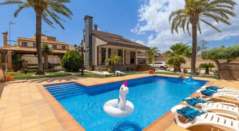 Villa  Cabo Roig