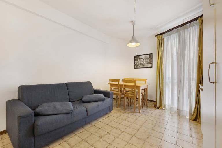 Holiday Apartment 'Stella Maris and Beach B4' close to the Beach in Loano