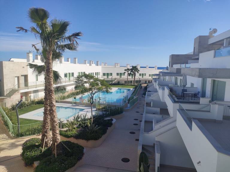 Fully equipped pleasant holiday apartment with garden, terrace & pool | Mountain view | Beach nearby | Dogs allowed — photo 2