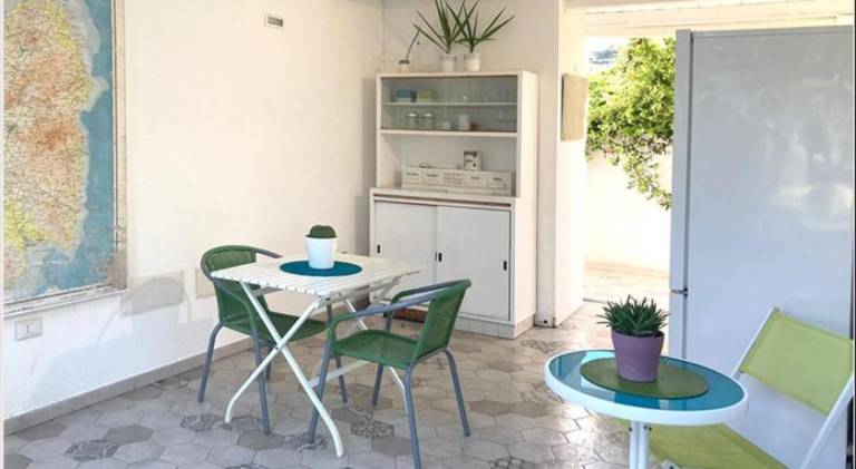 Lovely vacation home with patio & yard | Beach nearby | Perfect for remote work | Dogs allowed — photo 3