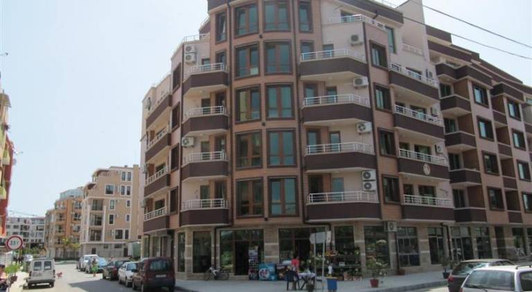 Apartment with 1 room for 4 persons in Pomorie