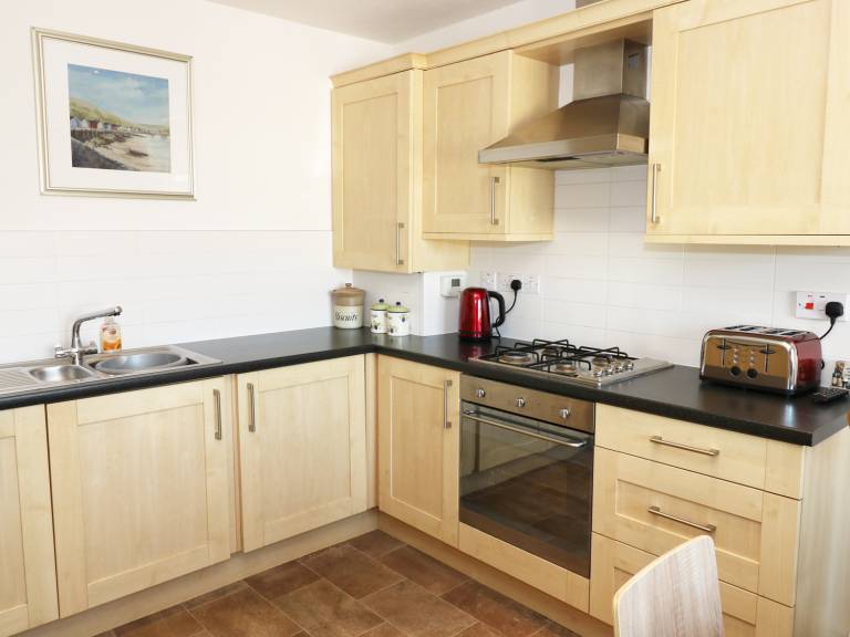 Children-friendly cottage with yard | Beach view | Beach nearby | Pet-friendly — photo 4