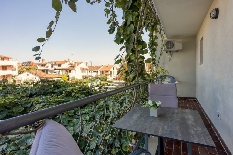 Charming apartment with garden, fast internet & terrace | Pets are welcome — photo 2