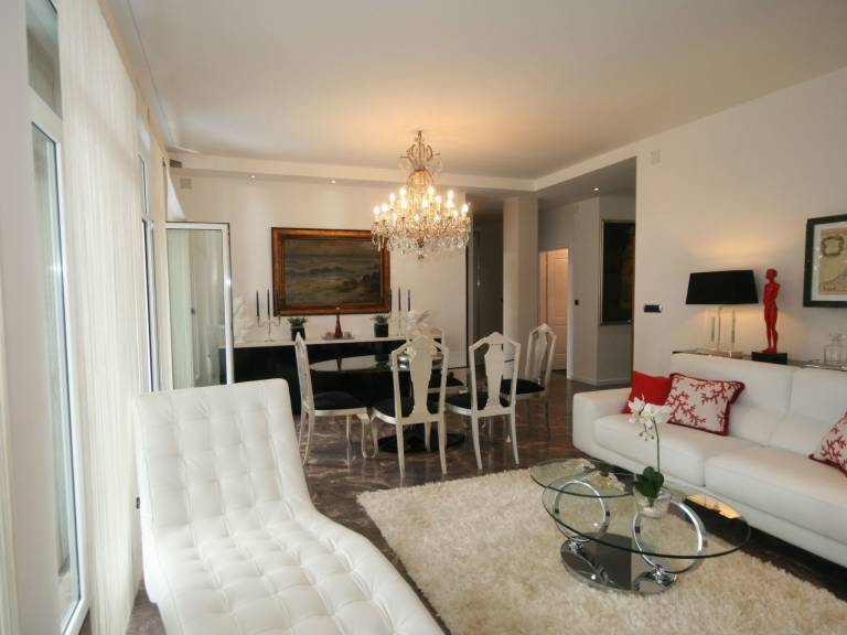Holiday apartment with patio & BBQ — photo 5