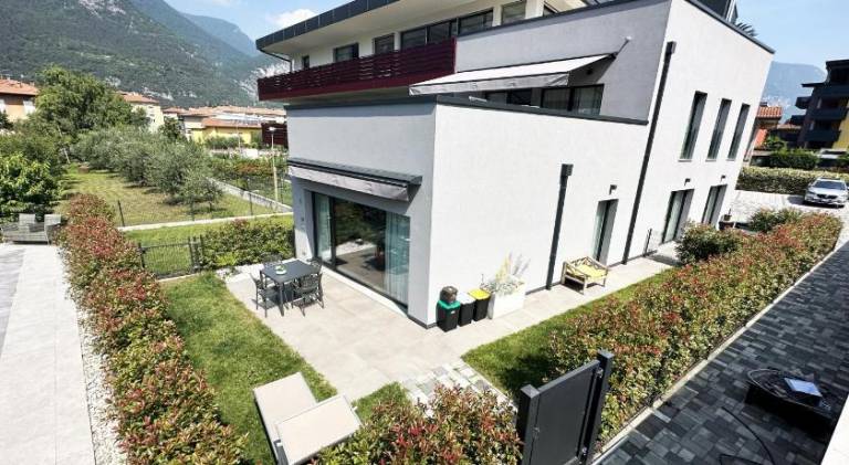 Residence Zangirolami - Luxury Garden and Balcony Apartments — photo 5