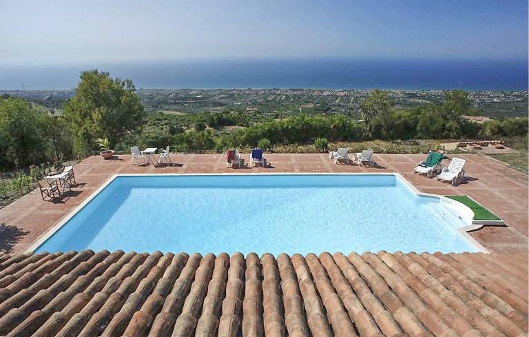 Ferienwohnung Campofelice di Roccella