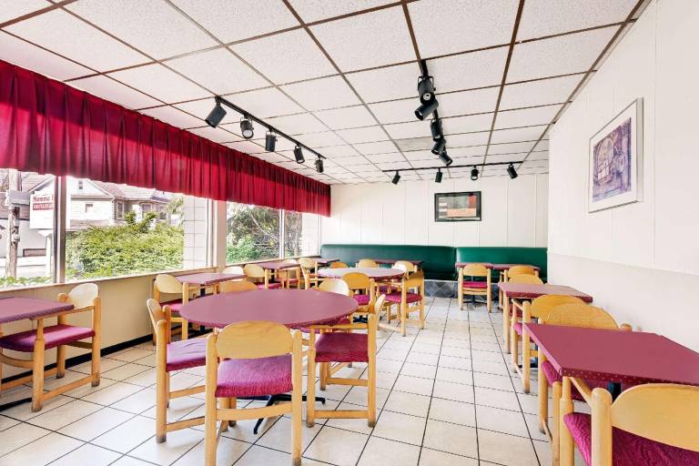 Travelodge by Wyndham Chambersburg — photo 2