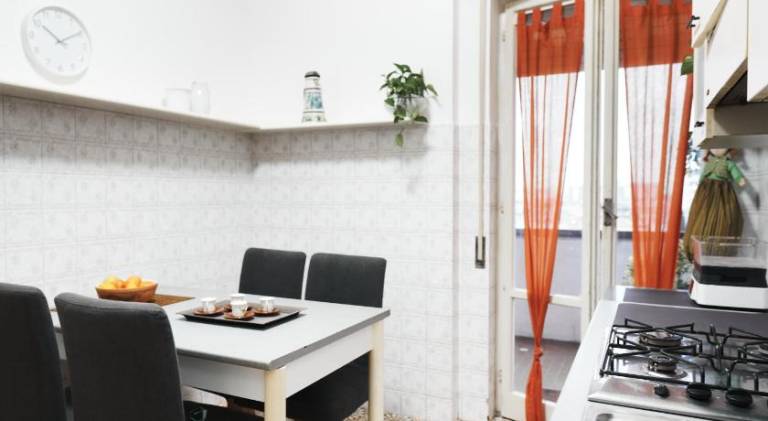 Apartment with 2 rooms for 5 persons — photo 4