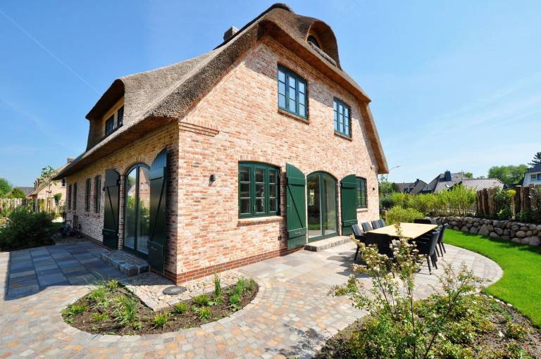Reetdachhaus "Das Waalhuus" – Der Platz für Familie & Freunde in St. Peter-Dorf — photo 3