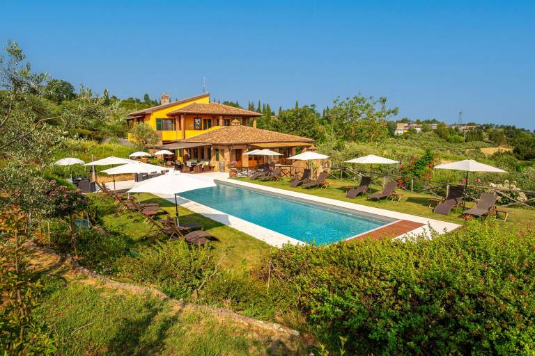 Villa with grill, garden & pool | Panoramic view — photo 2