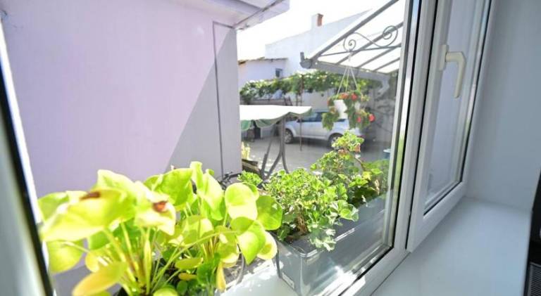 Rental apartment with 2 rooms for 4 persons — photo 4