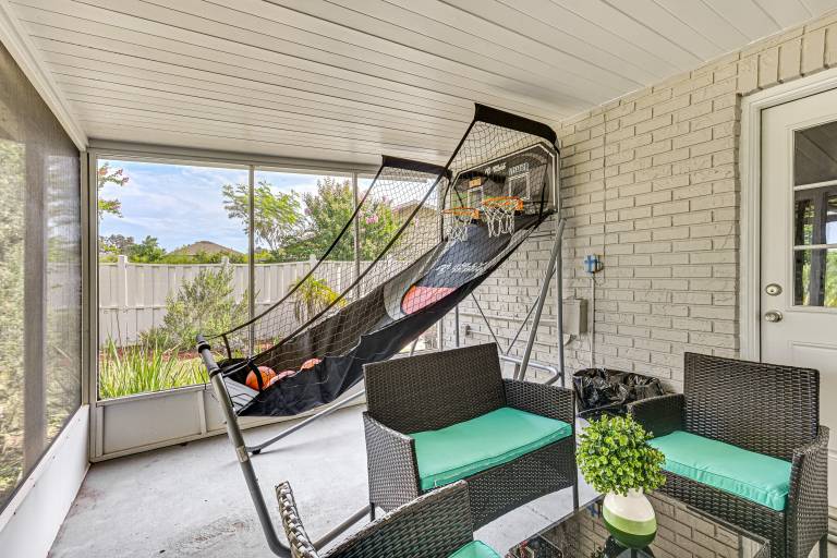 Pet-Friendly Home w/ Lanais, Near Dtwn Tampa! — photo 2
