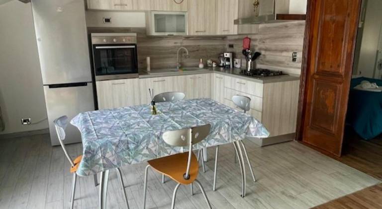 Rental apartment with 2 rooms for 5 persons — photo 4
