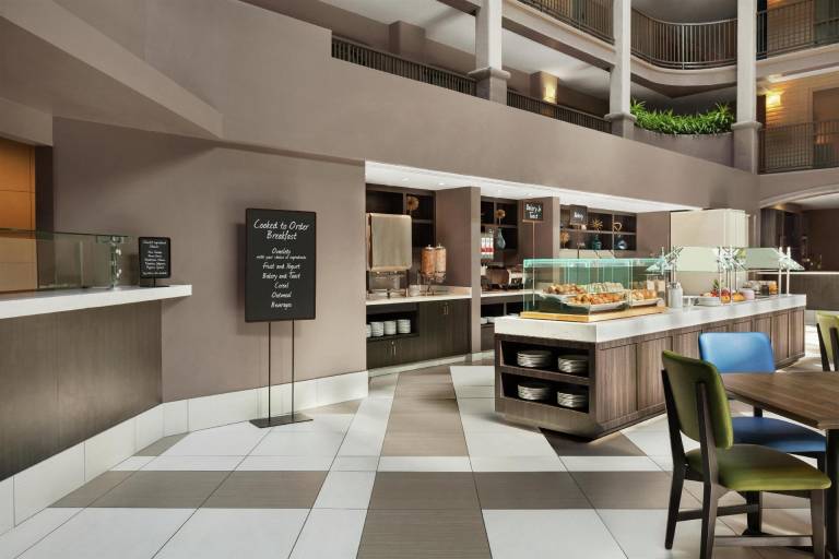 Embassy Suites by Hilton Arcadia Pasadena Area — photo 5
