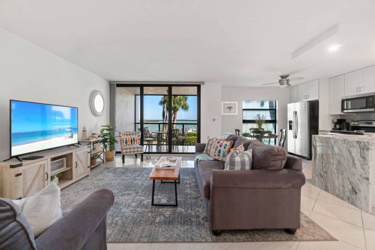 Condo  Marco Island