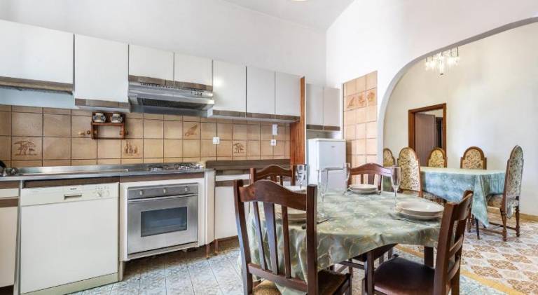 Rental apartment with 2 rooms for 5 persons — photo 4