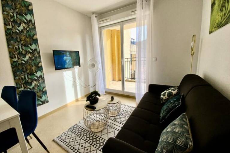 Holiday apartment with 2 rooms for 5 persons — photo 2