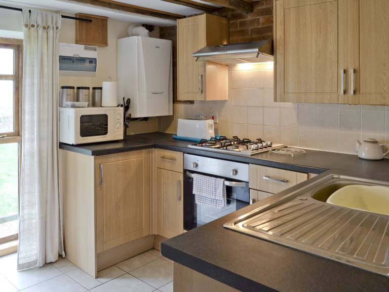 Child-friendly cottage with BBQ & garden | Next to the beach | Pets are welcome — photo 4