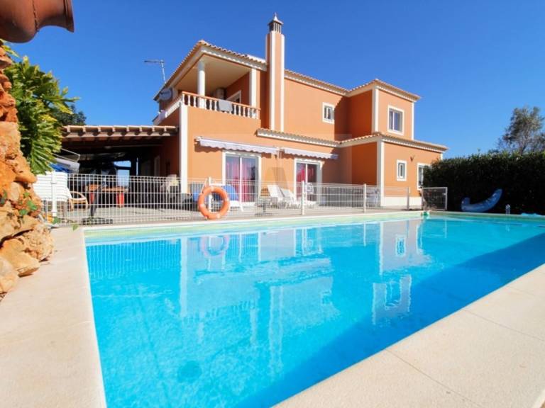 Villa  Alcantarilha