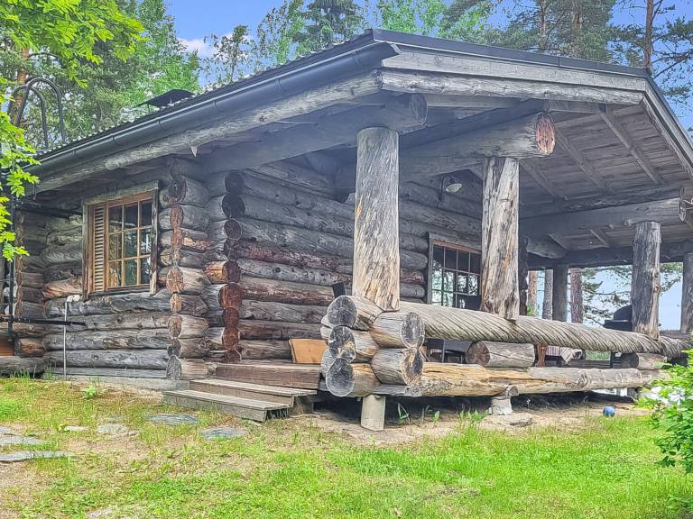 Vacation home with sauna & patio | Nature view | Pet-friendly — photo 3