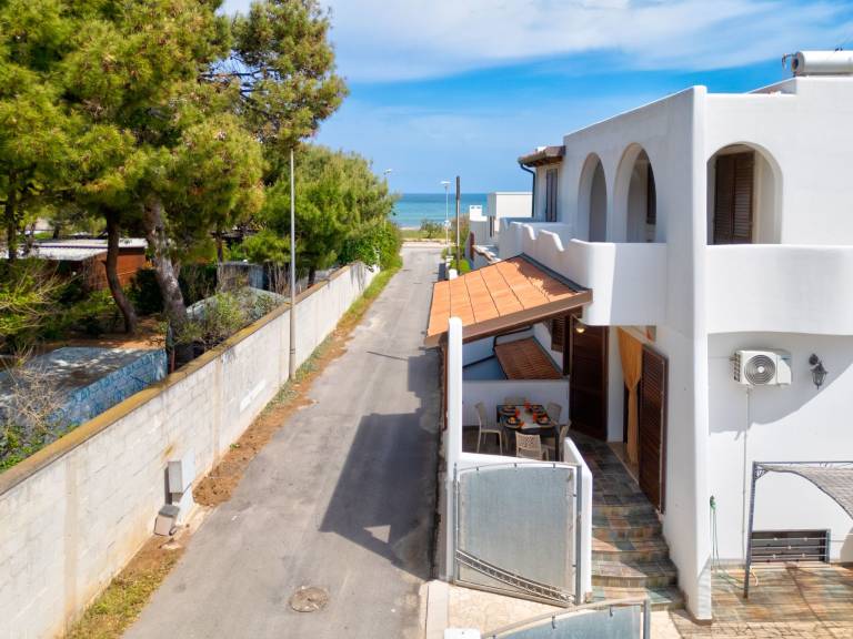 Apartment with terrace & yard | Close to the beach | Dogs allowed — photo 3