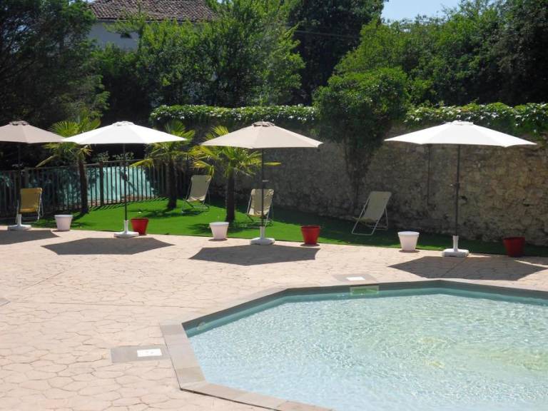 Mobile home with pool & terrace — photo 2