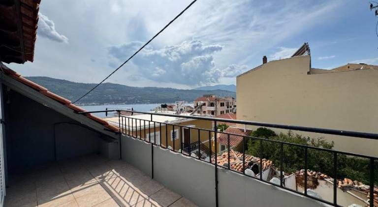 Holiday apartment with terrace — photo 3