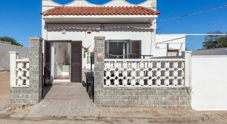 Vacation home with garden in Manduria
