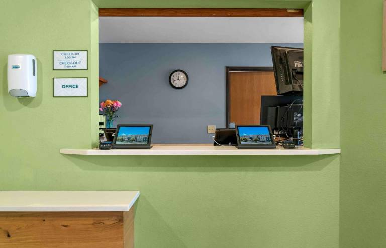 Extended Stay America Select Suites - Kalamazoo - West — photo 5
