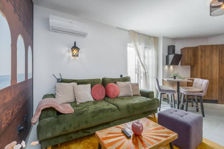 Nice holiday apartment with patio | Close to the beach | Pet-friendly — photo 2