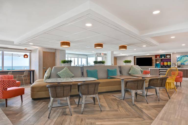 Home2 Suites by Hilton Ormond Beach Oceanfront — photo 2