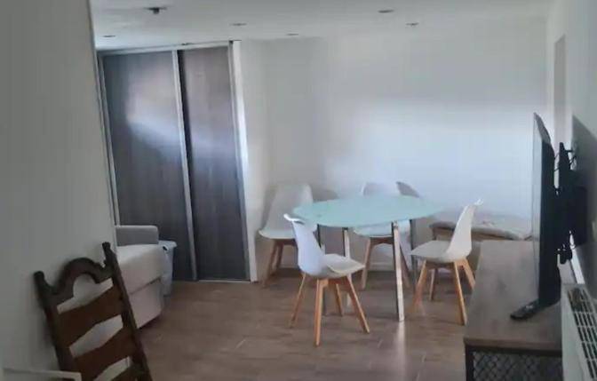 Apartment with 2 rooms for 6 persons — photo 4