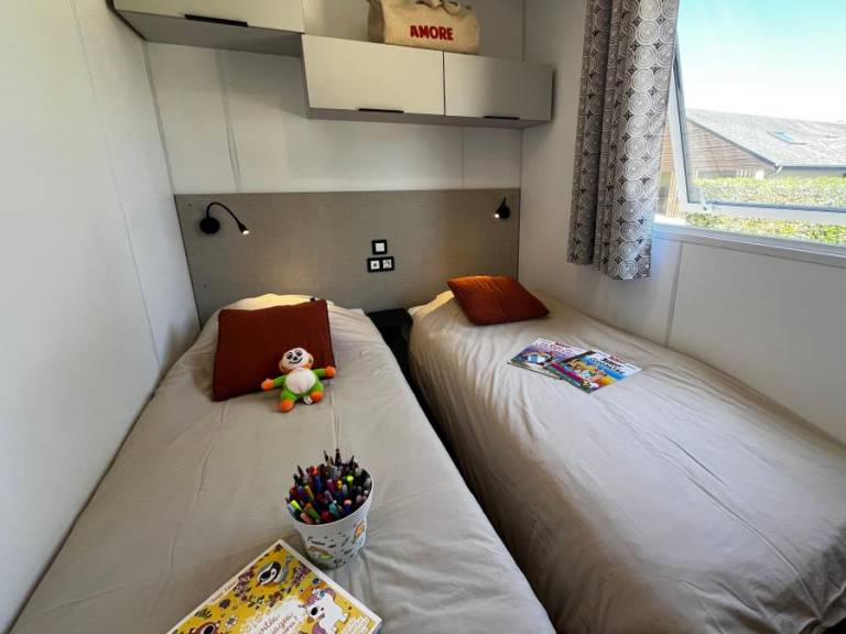 Children-friendly mobile home with heated pool, terrace & barbecue | Beach nearby | Pet-friendly — photo 5