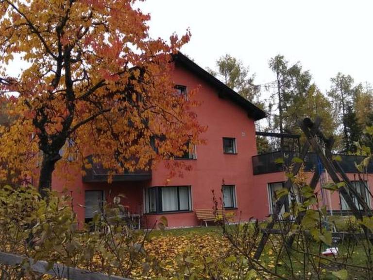 Rental apartment with terrace & barbeque — photo 3