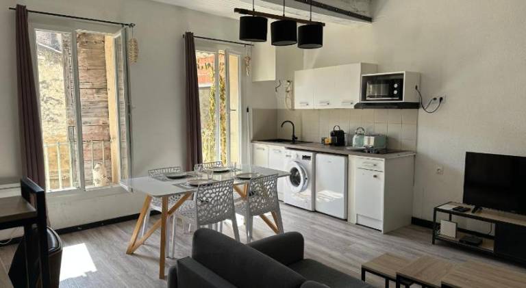 Rental apartment | Good for workation in L'Isle-sur-la-Sorgue