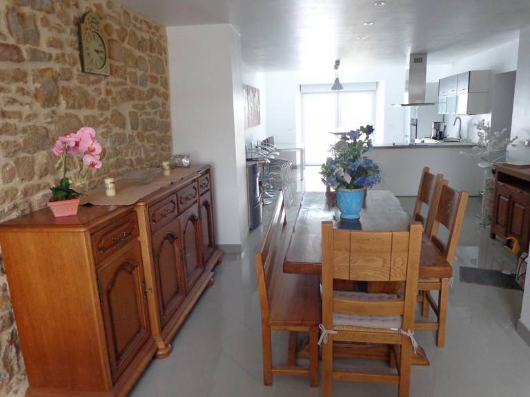Gite with barbeque, terrace & yard | Pet-friendly — photo 2