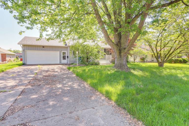 Cottage Vermilion
