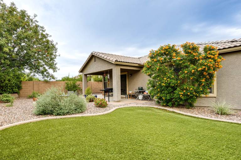 Pool Access! Suburban Home 11 Mi to Dtwn Gilbert — photo 2