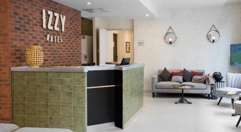 Hotel Izzy — photo 4