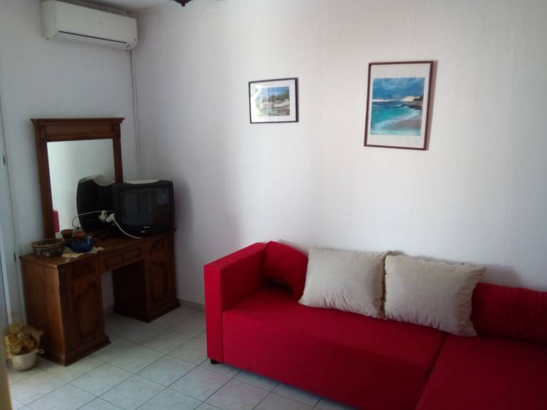 Two bedroom apartment with terrace Ivan Dolac, Hvar (A-18269-d) — photo 2