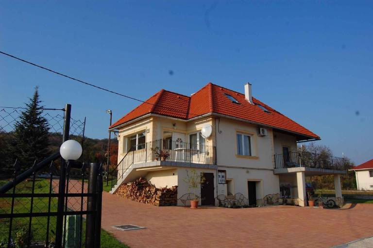 Ferienhaus Balatonalmádi