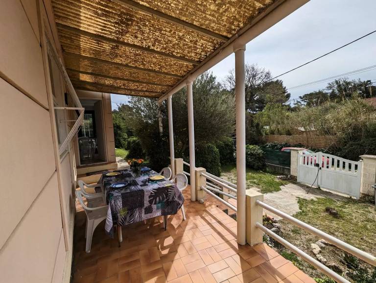 Residence 149-la Seyne Sur Mer - 180 m from the beach of La Verne, charming air-conditioned holiday home, garden... — photo 4