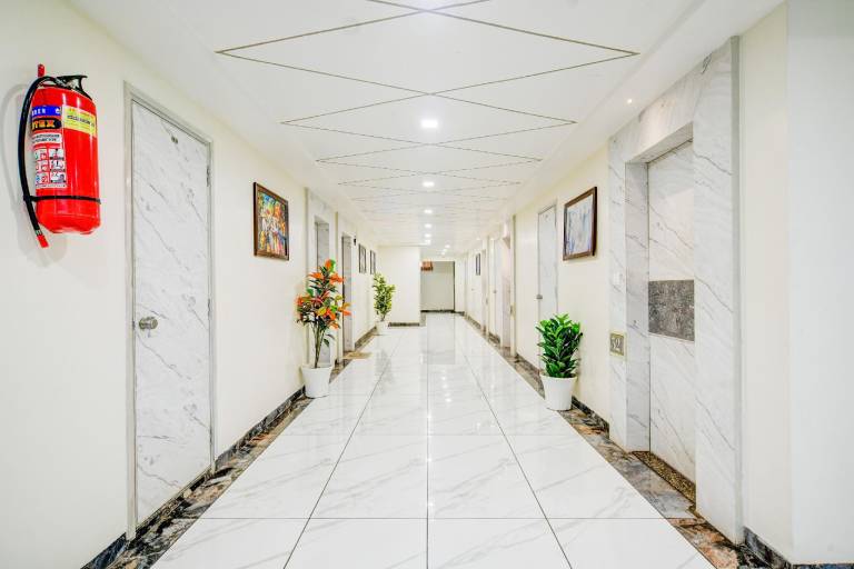 Townhouse Oak PTC Indore Junction — photo 4