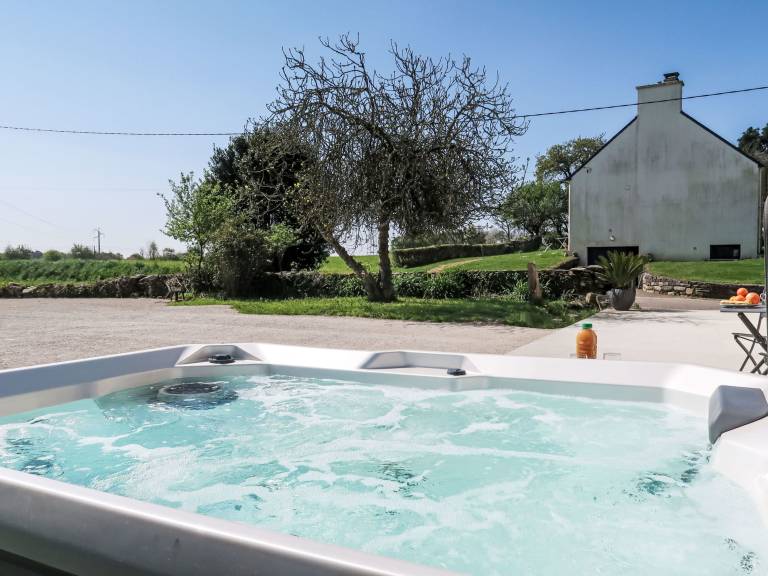 Maison de vacances  Plonéour-Lanvern